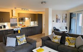 13 The Grosvenor, Luxury Flat, Central Newmarket,